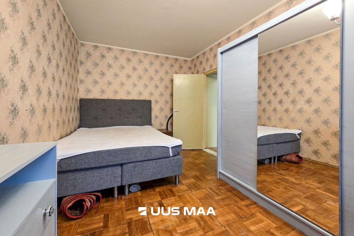 Viljandi linn, Männimäe, Riia mnt 38a