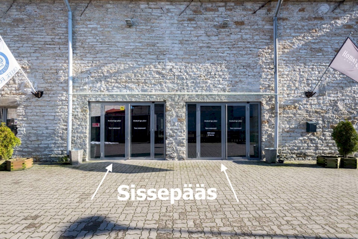 Tallinn, Kesklinna linnaosa, Lootsi tn 8