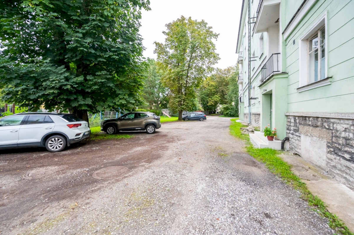 Tallinn, Kesklinna linnaosa, Uus Maailm, Videviku 12