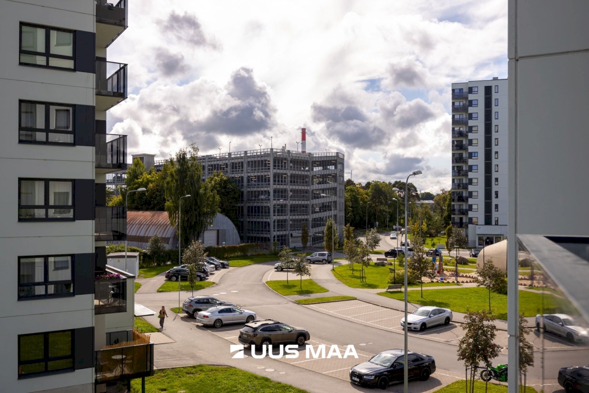 Tallinn, Mustamäe linnaosa, Pöörise 12