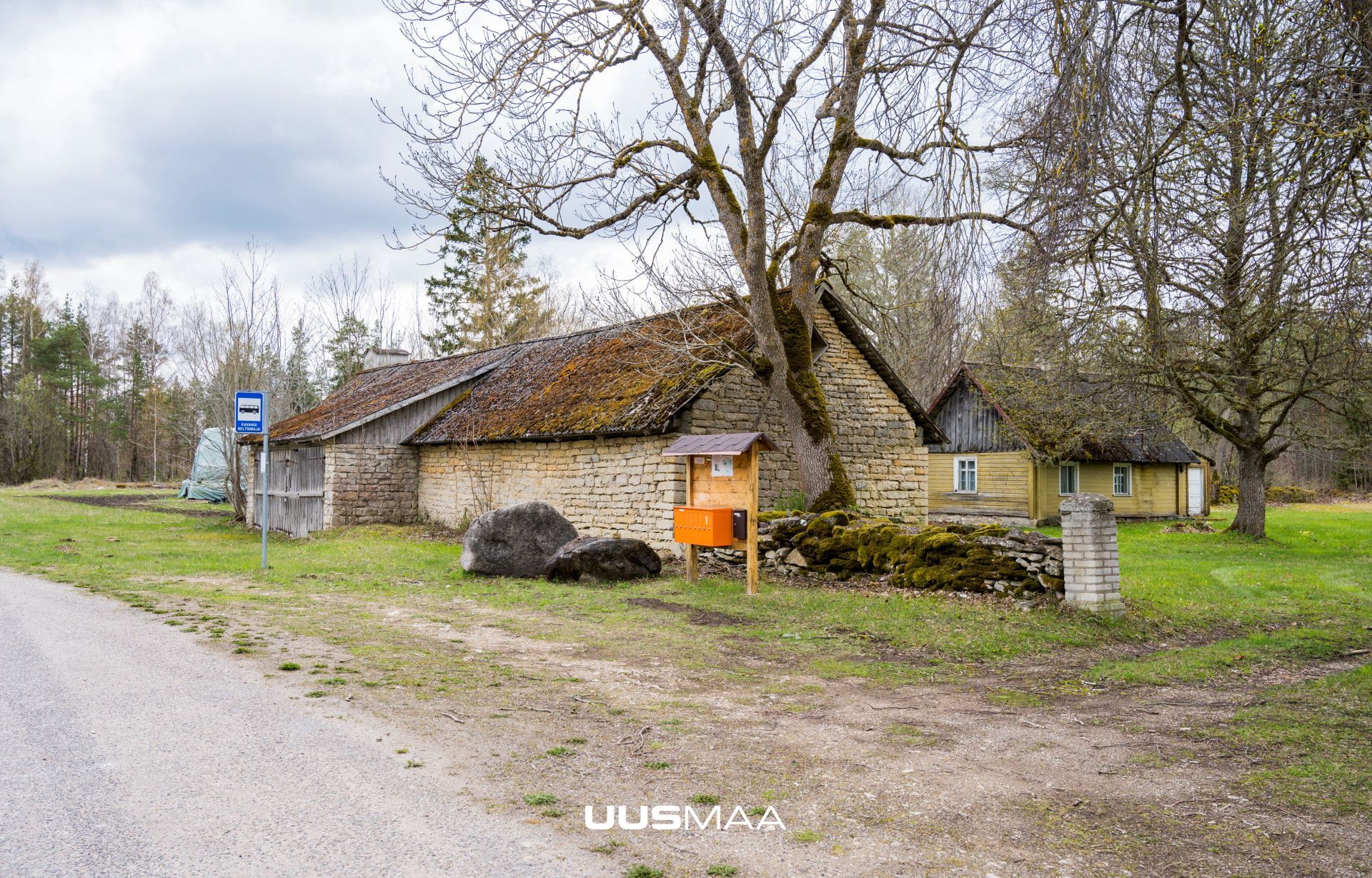 Saaremaa vald, Väike-Võhma küla, Posti kinnistu