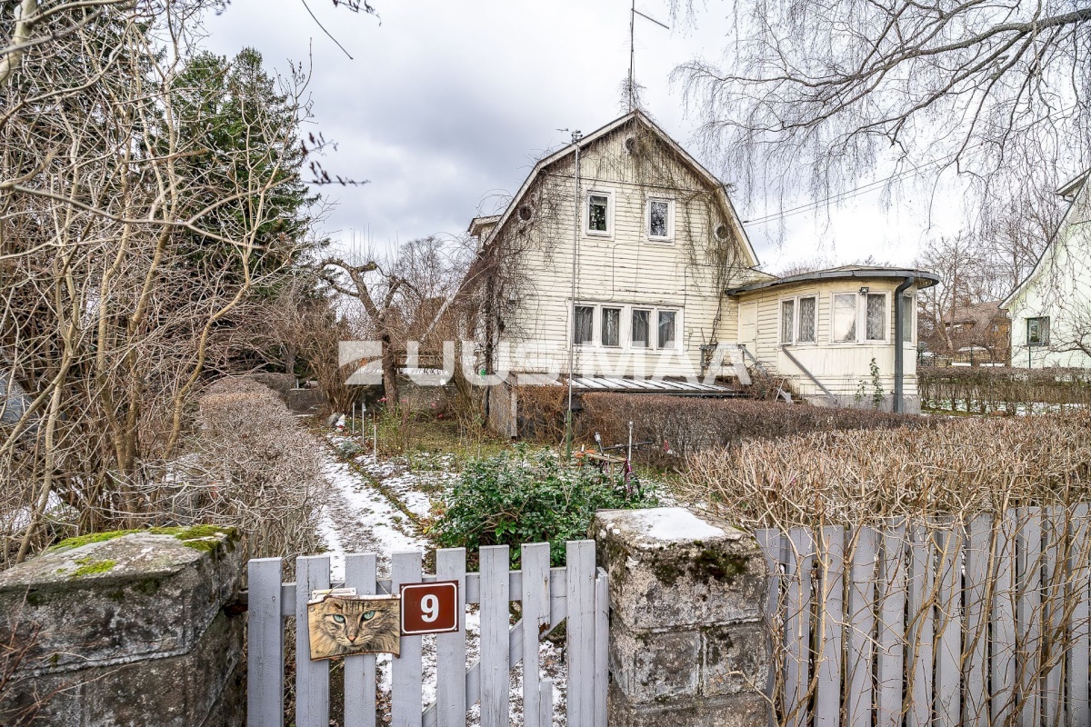 Tallinn, Pirita linnaosa, Vana-Merivälja tee 9