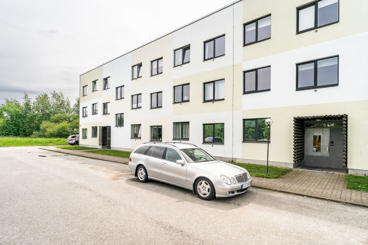Tallinn, Haabersti linnaosa, Pikaliiva, Pikaliiva tn 90/2-14