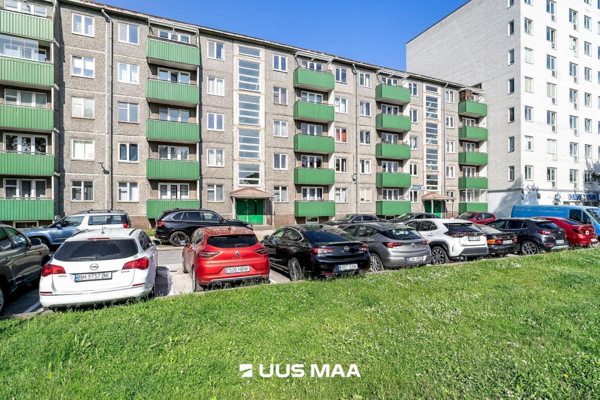 Tallinn, Mustamäe linnaosa, Ehitajate tee 49